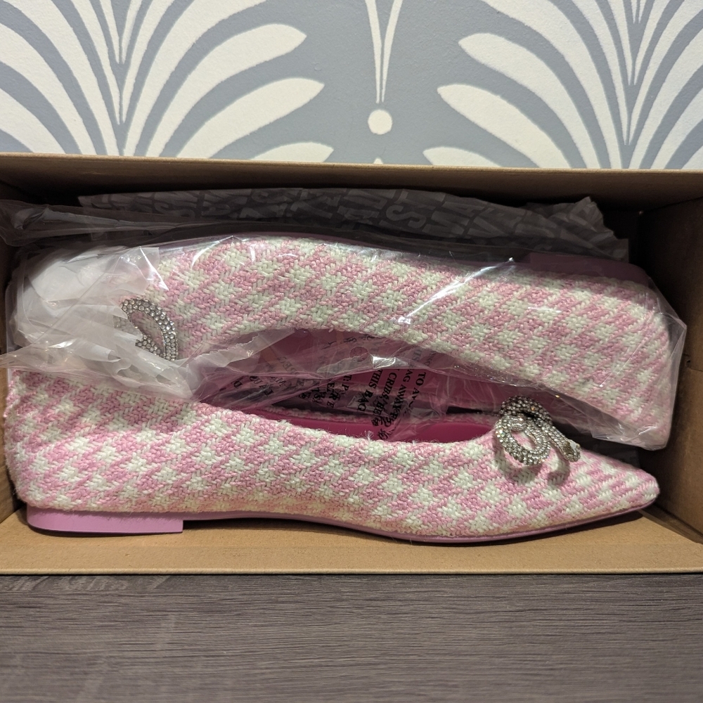 Steve Madden Pink and White Elina Pointed Ballet Flat with Crystal Bow - Picture 2 of 7
